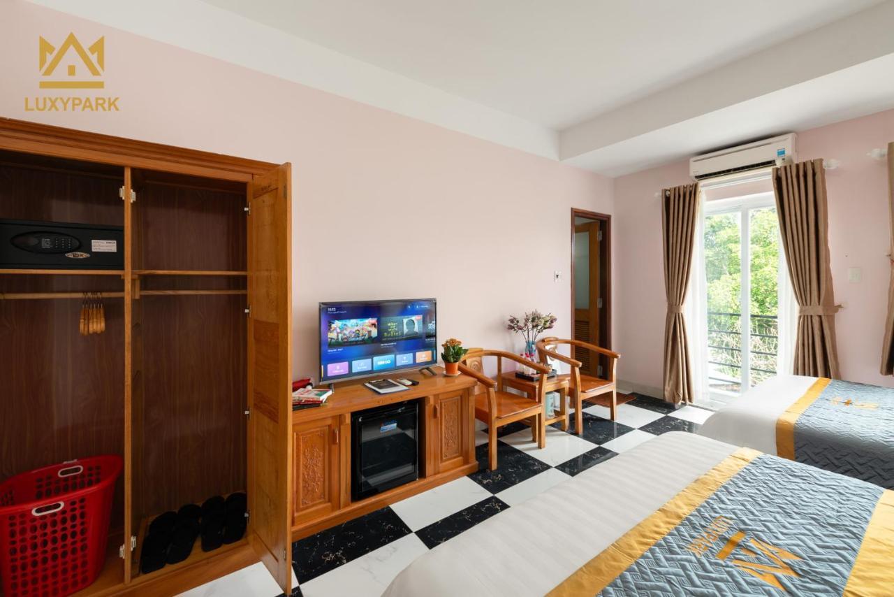 Luxy Park Hotel - Phu Quoc Centre 外观 照片