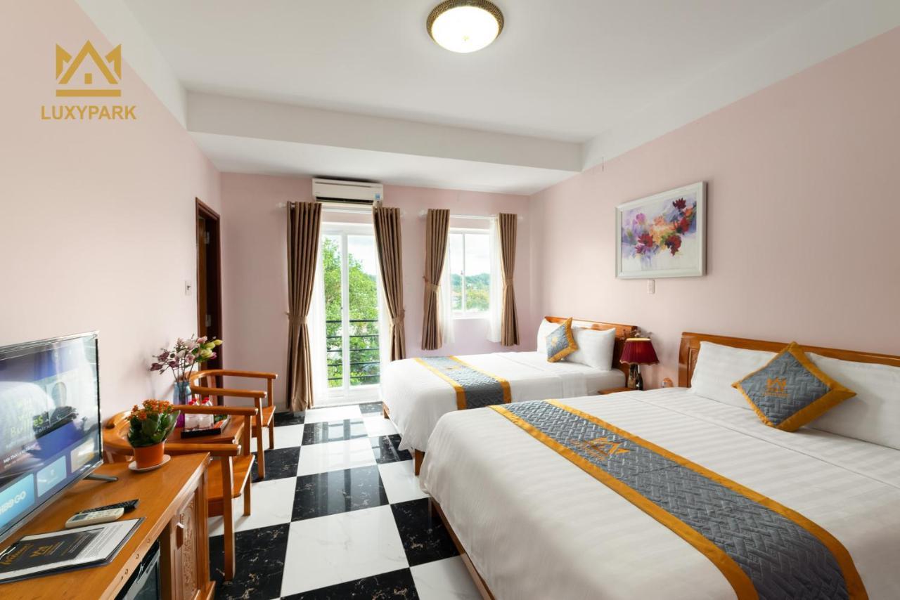 Luxy Park Hotel - Phu Quoc Centre 外观 照片