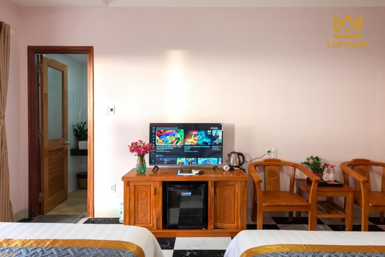 Luxy Park Hotel - Phu Quoc Centre 外观 照片