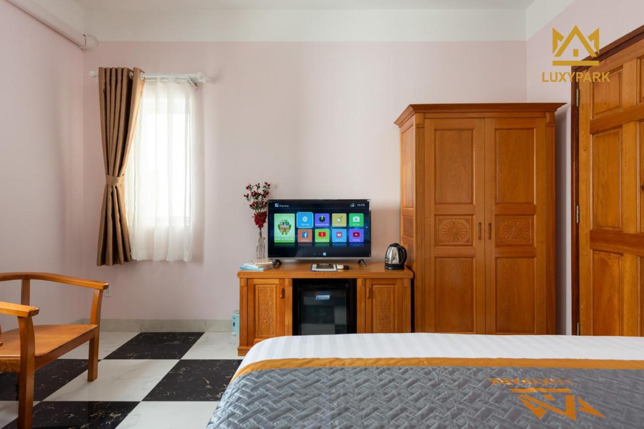 Luxy Park Hotel - Phu Quoc Centre 外观 照片