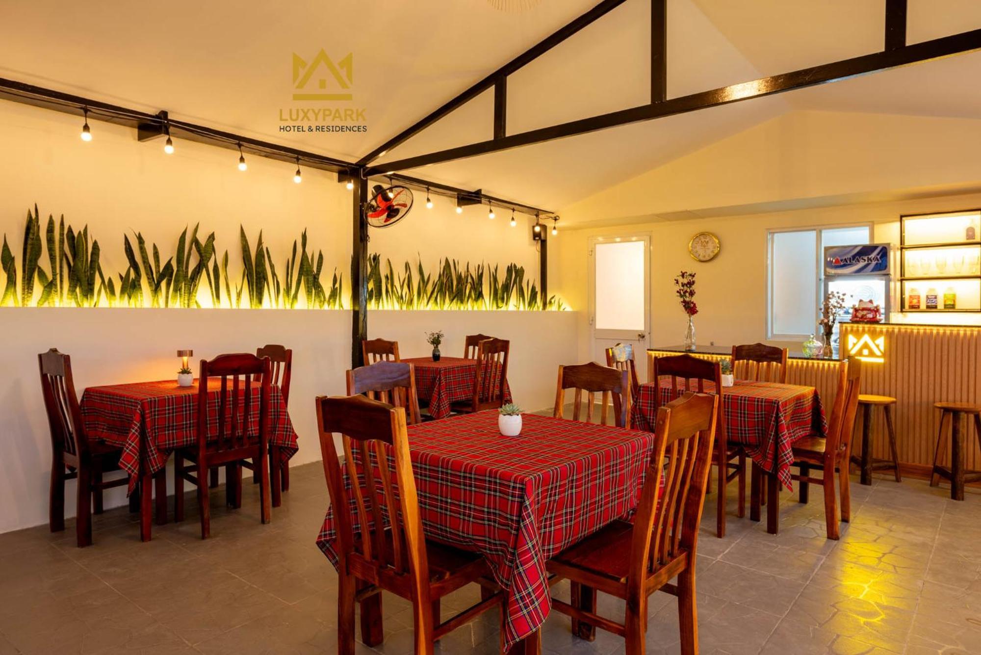 Luxy Park Hotel - Phu Quoc Centre 外观 照片