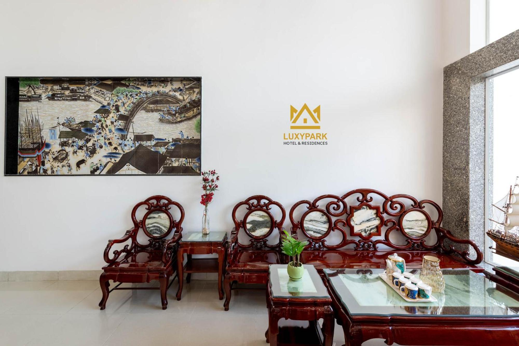 Luxy Park Hotel - Phu Quoc Centre 外观 照片