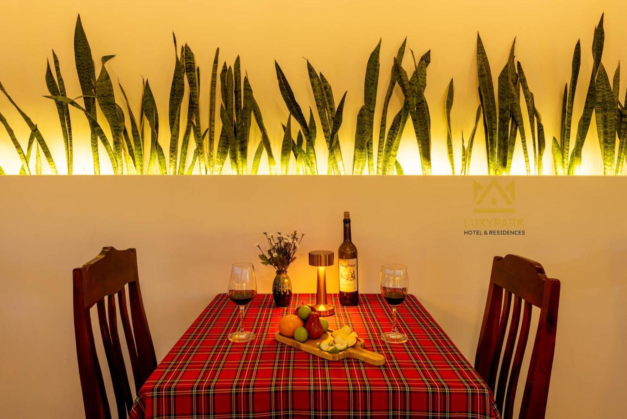 Luxy Park Hotel - Phu Quoc Centre 外观 照片